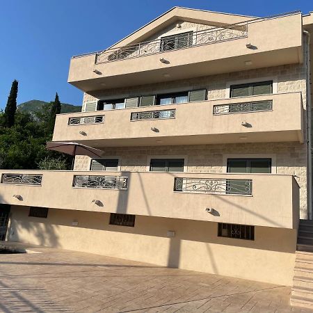 Villa Pul Risan Exterior foto